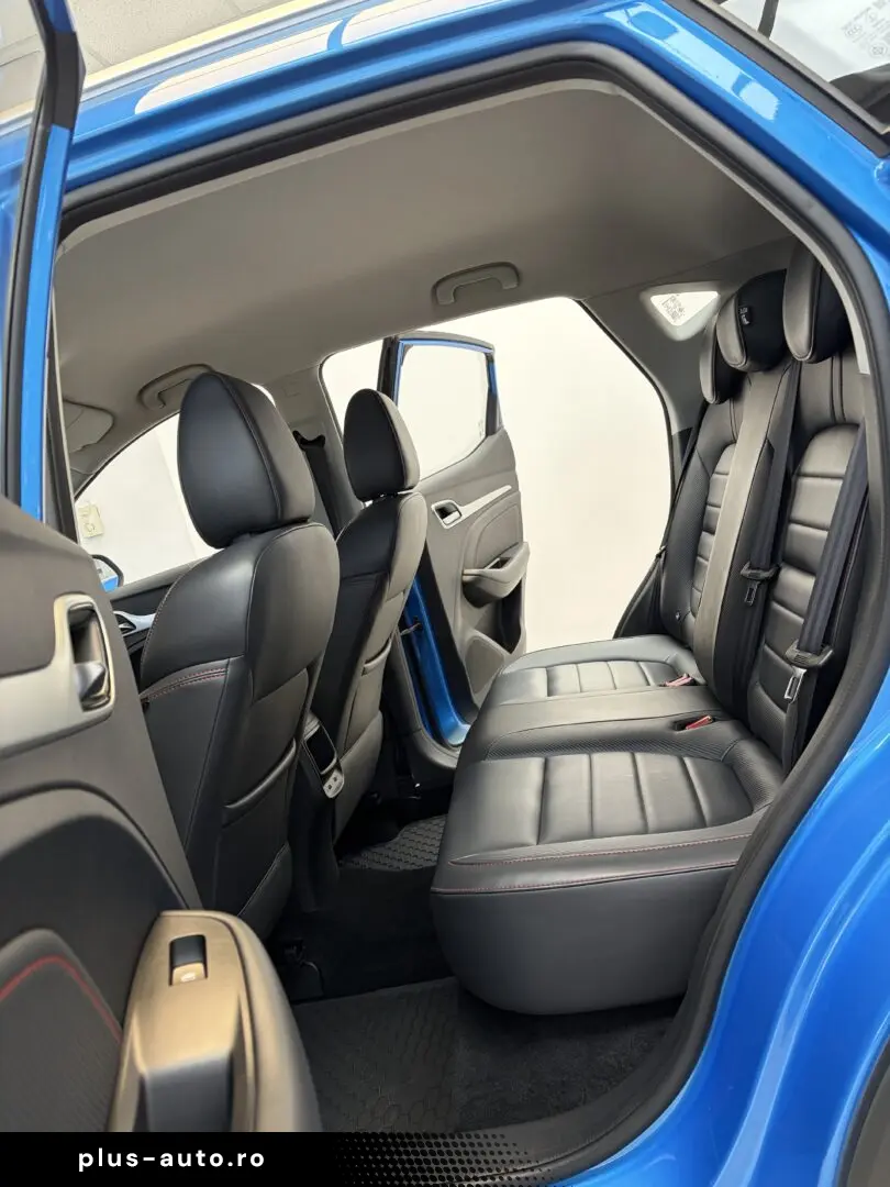 MG ZS CROSS 2024-04 Luxury