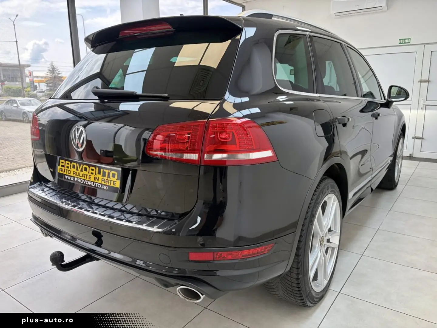 VOLKSWAGEN TOUAREG 4X4 SUV 2013