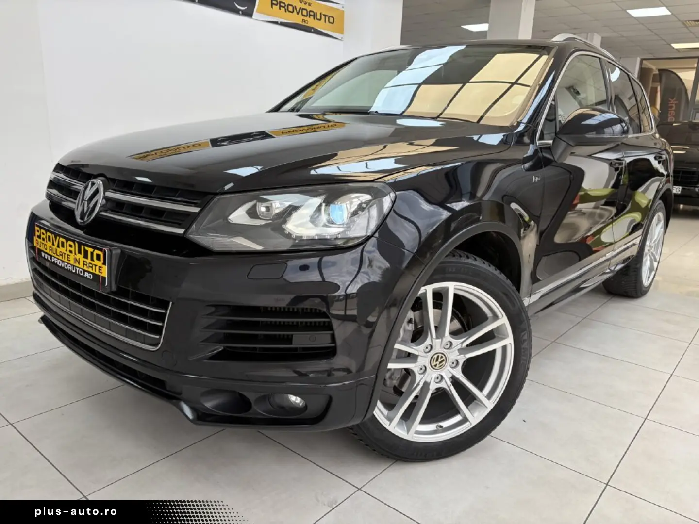 VOLKSWAGEN TOUAREG 4X4 SUV 2013