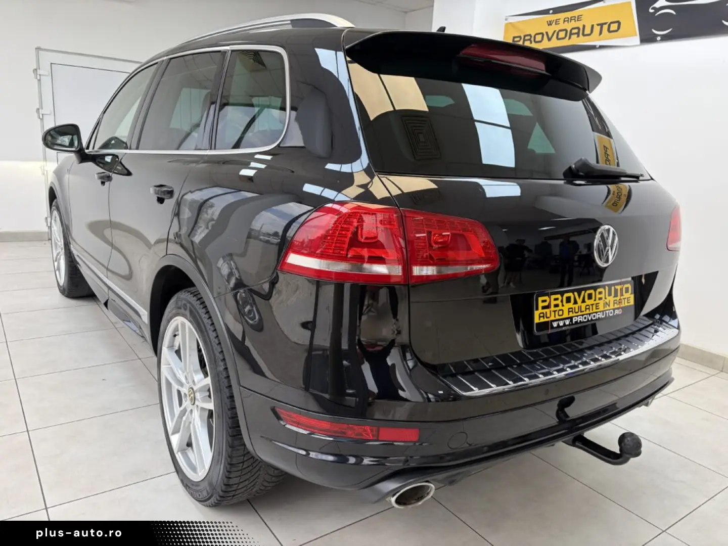 VOLKSWAGEN TOUAREG 4X4 SUV 2013