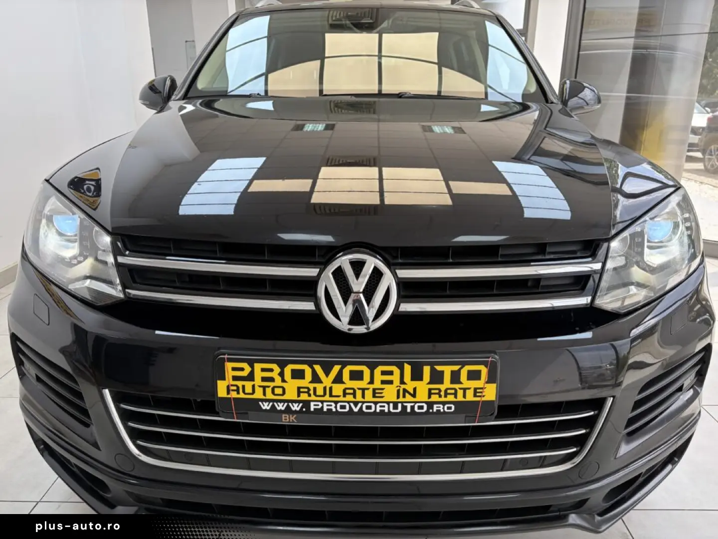 VOLKSWAGEN TOUAREG 4X4 SUV 2013