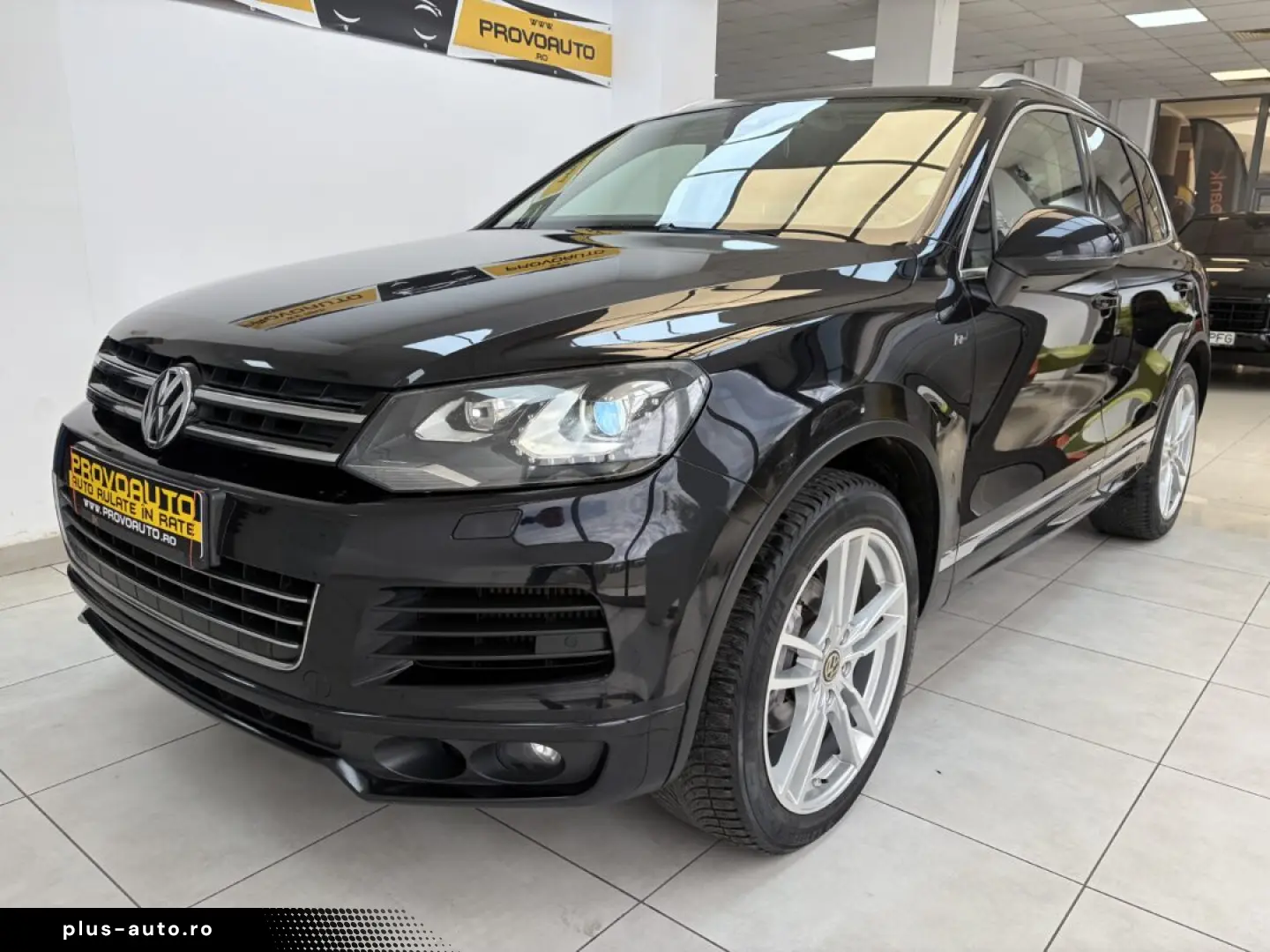 VOLKSWAGEN TOUAREG 4X4 SUV 2013