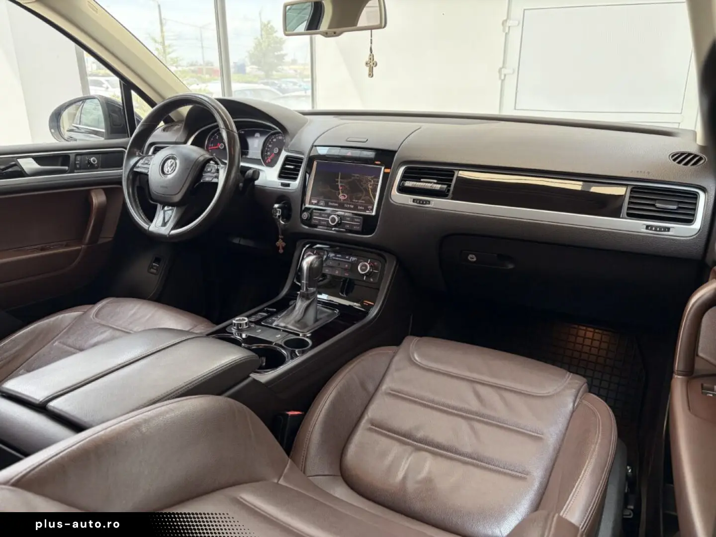 VOLKSWAGEN TOUAREG 4X4 SUV 2013