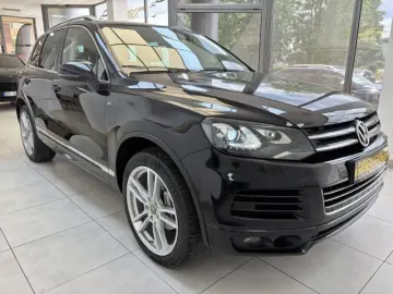VOLKSWAGEN TOUAREG 4X4 SUV 2013