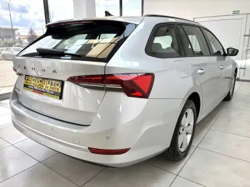 SKODA OCTAVIA IV BREAK 2023