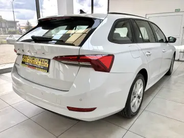 SKODA OCTAVIA IV BREAK 2022