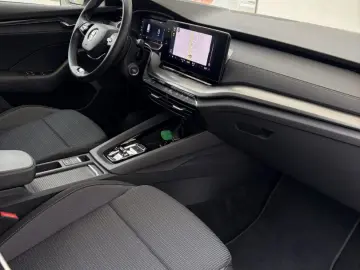 SKODA OCTAVIA IV BREAK 2022