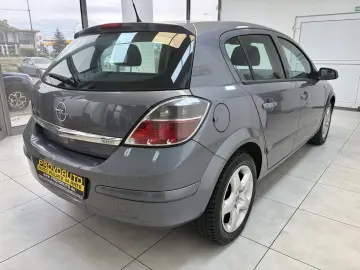 OPEL ASTRA HATCHBACK 2008