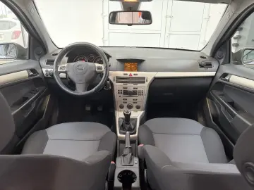 OPEL ASTRA HATCHBACK 2008