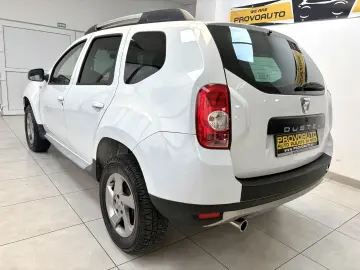 DACIA DUSTER SUV 2012 Laureate