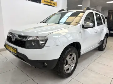 DACIA DUSTER SUV 2012 Laureate