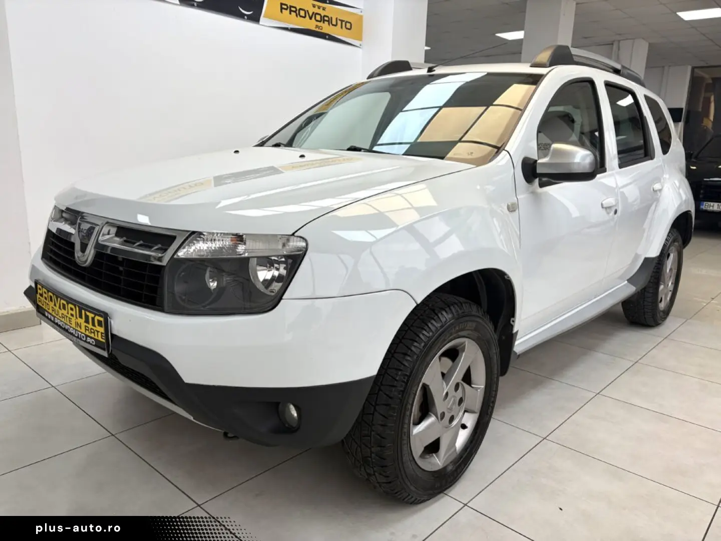 DACIA DUSTER SUV 2012 Laureate