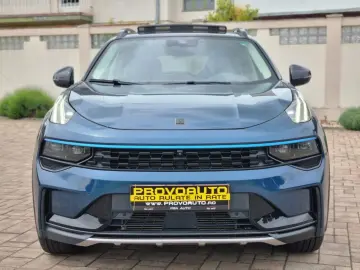 LINK & CO 01 SUV 2022 HYBRID