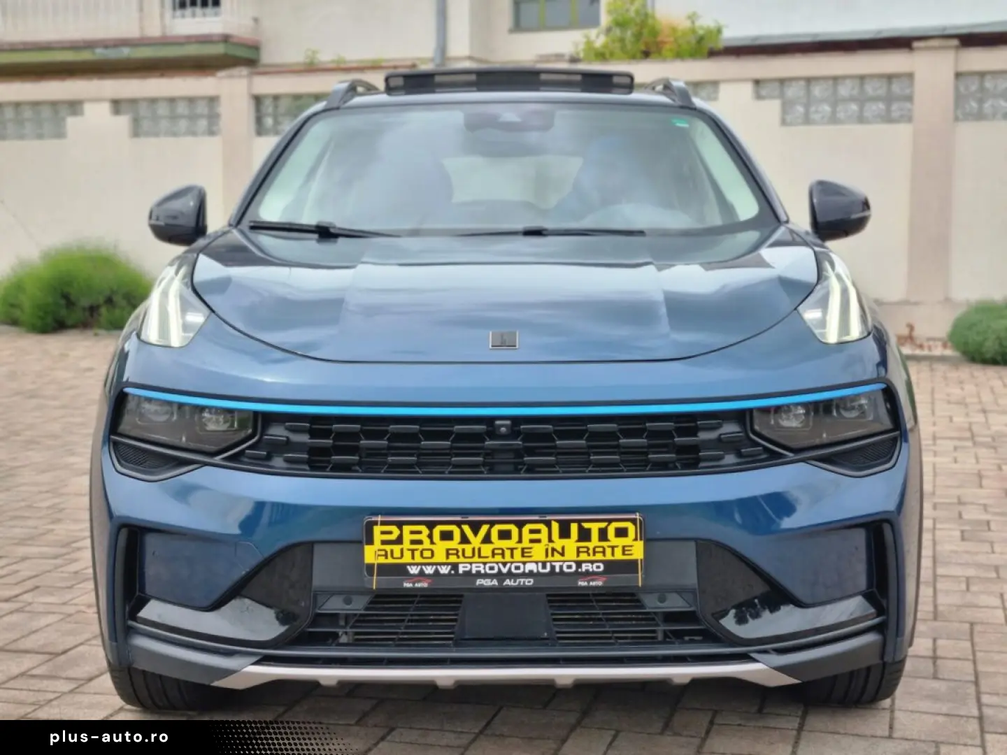 LINK & CO 01 SUV 2022 HYBRID
