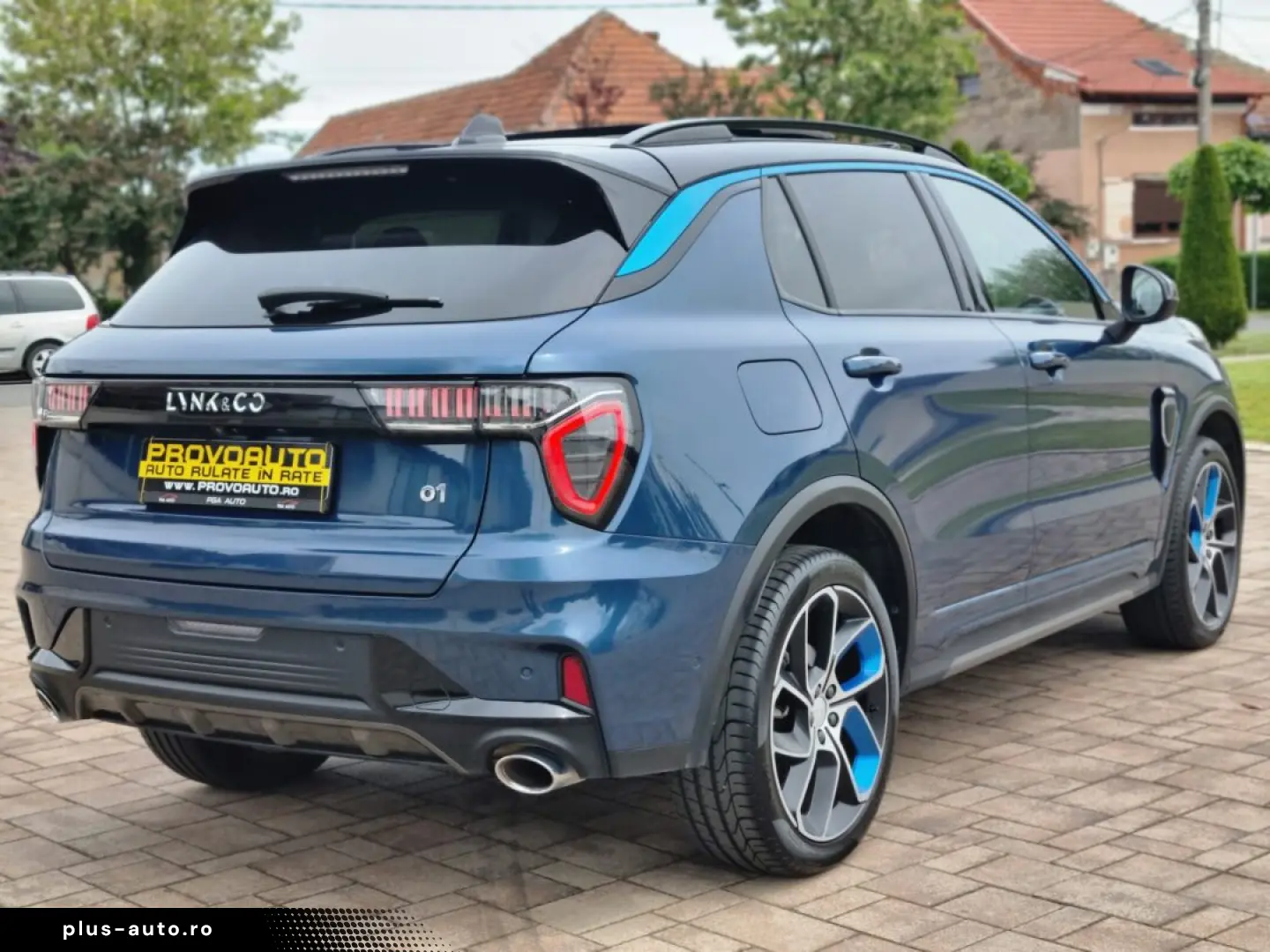 LINK & CO 01 SUV 2022 HYBRID