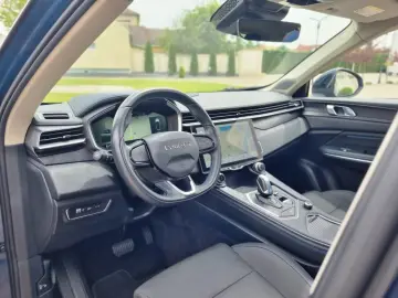 LINK & CO 01 SUV 2022 HYBRID