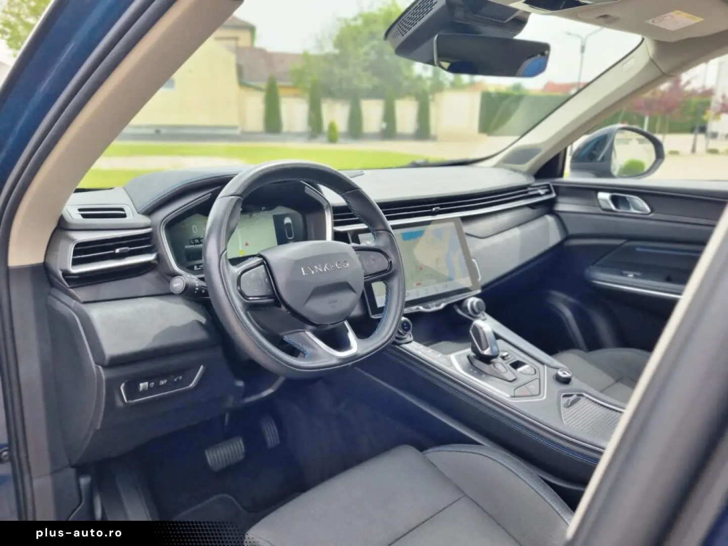 LINK & CO 01 SUV 2022 HYBRID