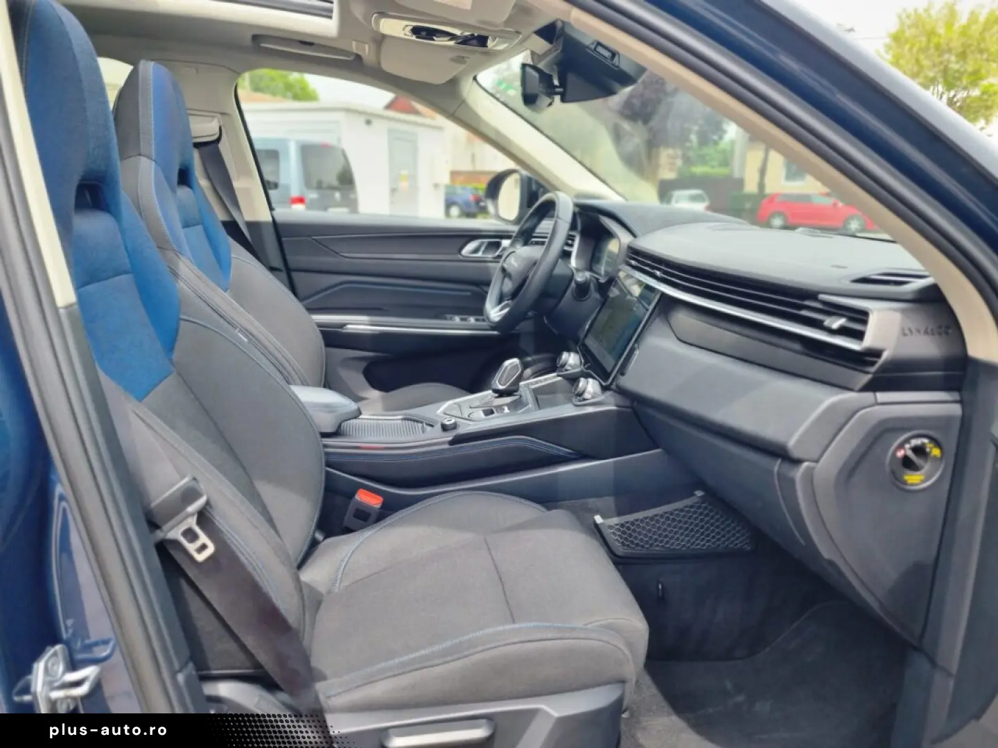 LINK & CO 01 SUV 2022 HYBRID