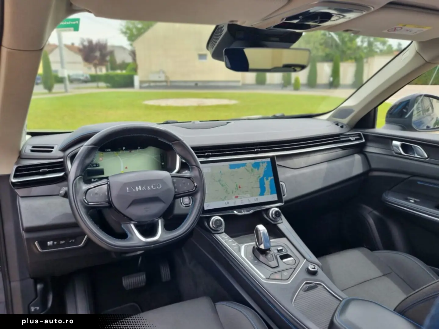 LINK & CO 01 SUV 2022 HYBRID