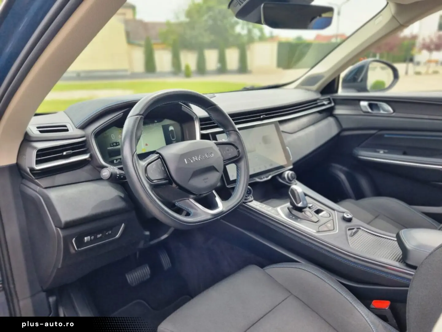 LINK & CO 01 SUV 2022 HYBRID