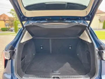LINK & CO 01 SUV 2022 HYBRID