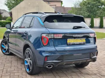 LINK & CO 01 SUV 2022 HYBRID