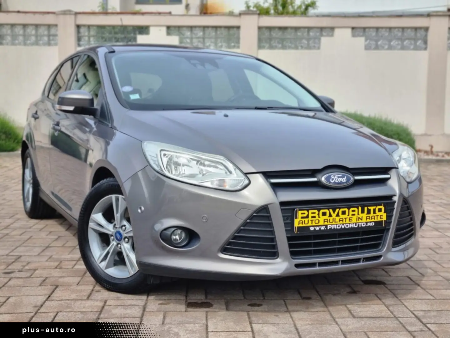 FORD FOCUS HATCHBACK 2015