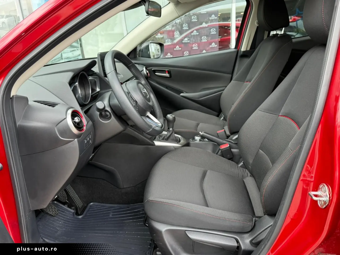 Mazda 2 Homura 1.5 Benzina 90 Cp MT