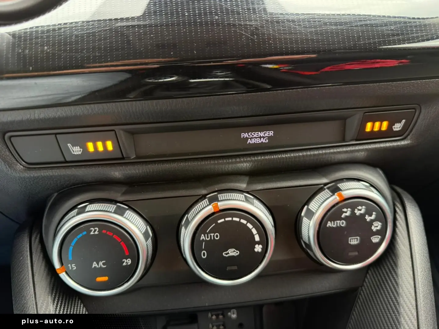 Mazda 2 Homura 1.5 Benzina 90 Cp MT
