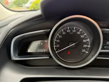 Mazda 2 Homura 1.5 Benzina 90 Cp MT
