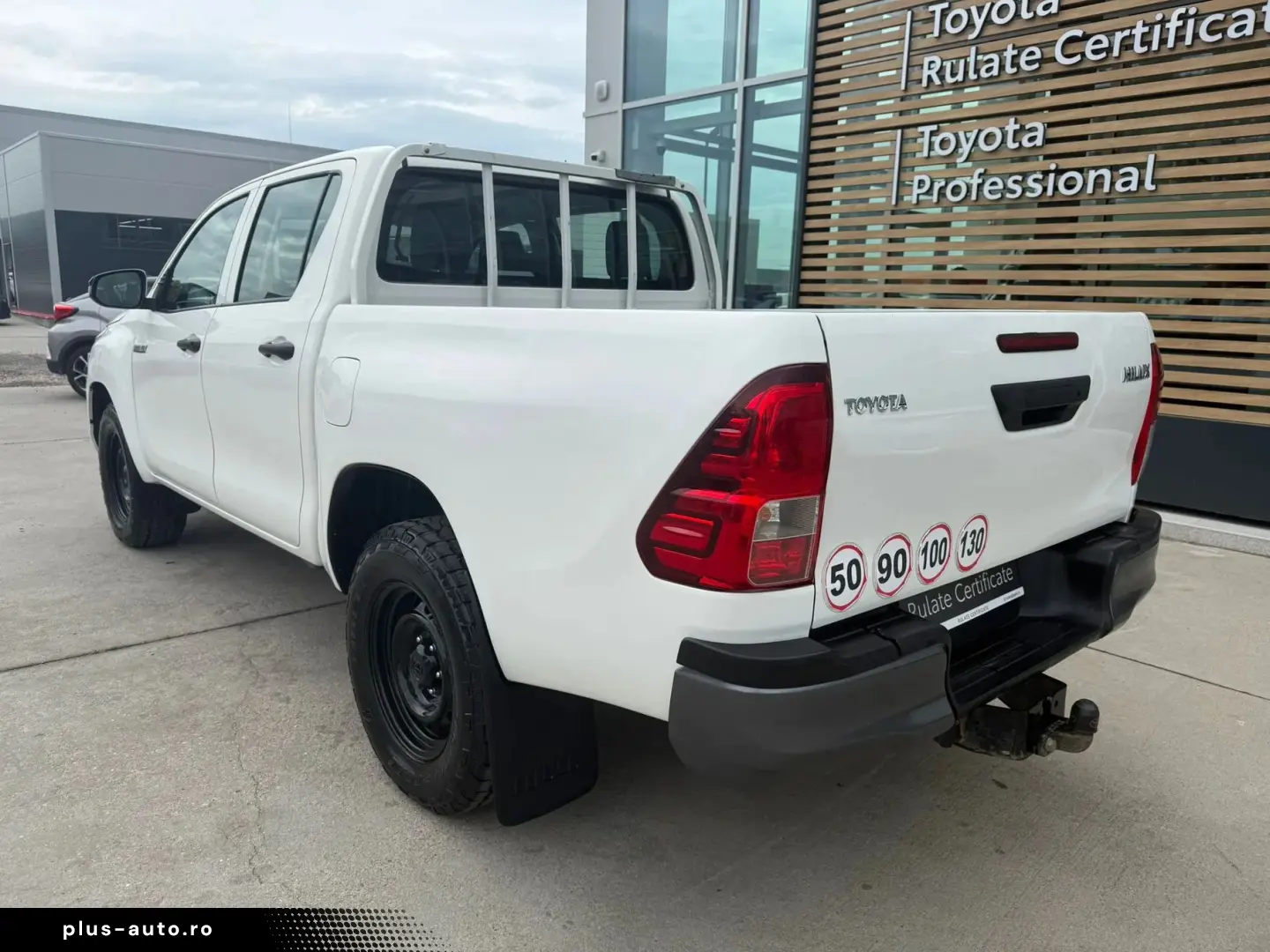 Toyota Hilux 2.4 D-4D Comfort 4WD DOUBLE CAB
