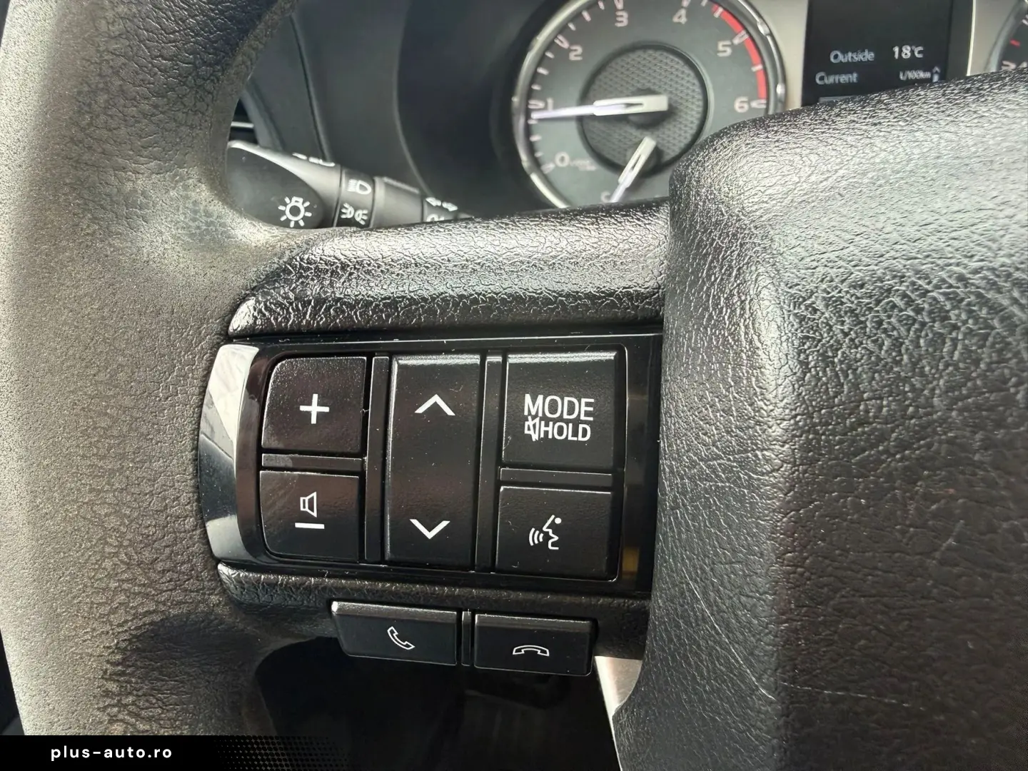 Toyota Hilux 2.4 D-4D Comfort 4WD DOUBLE CAB