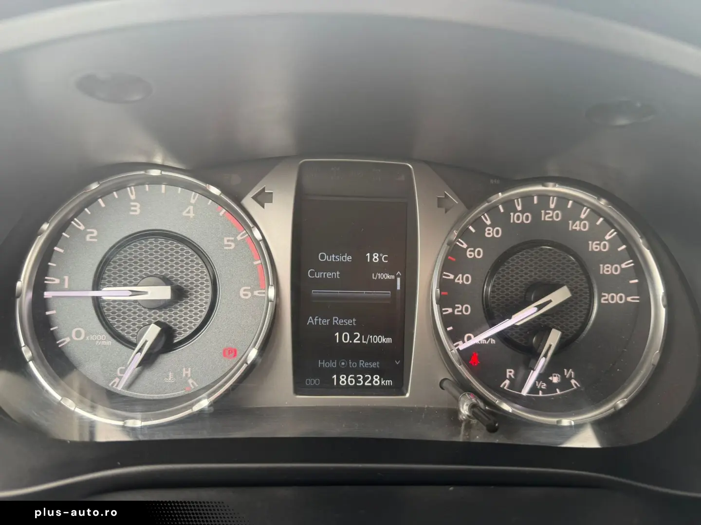 Toyota Hilux 2.4 D-4D Comfort 4WD DOUBLE CAB