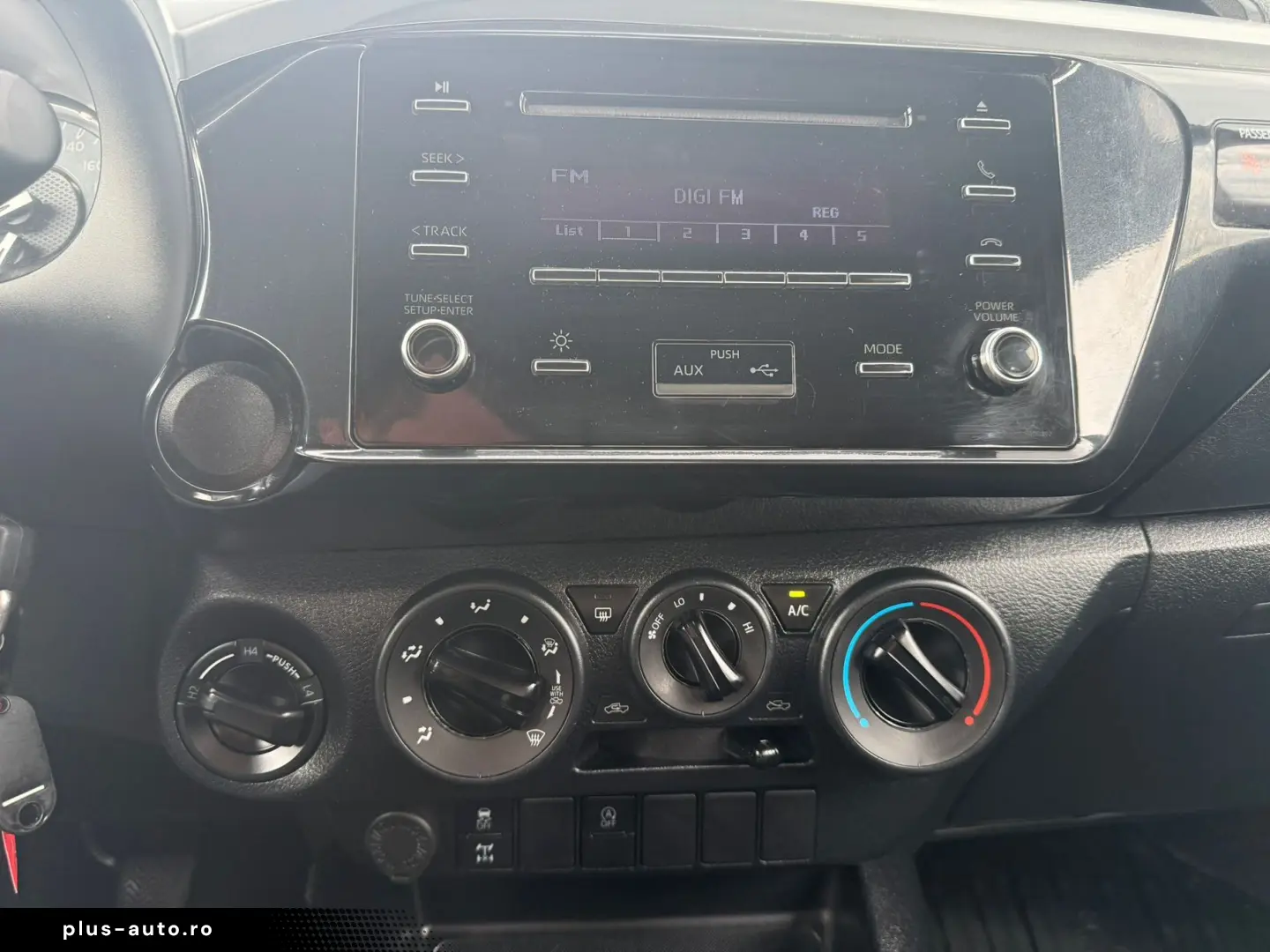 Toyota Hilux 2.4 D-4D Comfort 4WD DOUBLE CAB