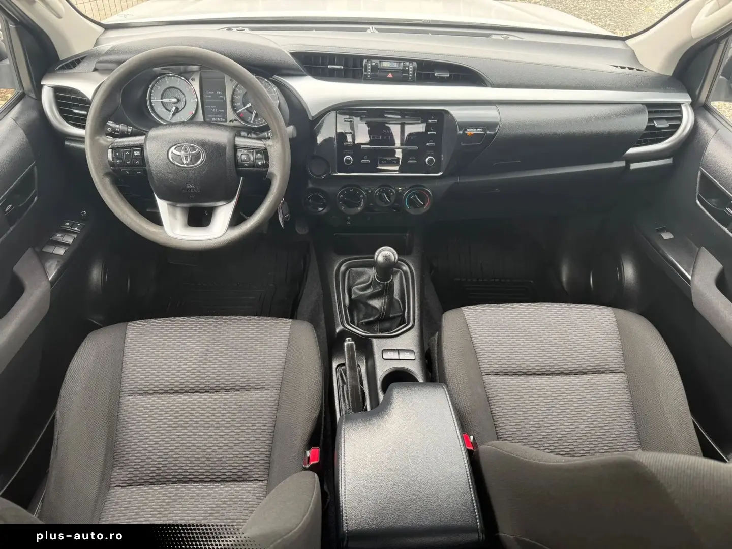 Toyota Hilux 2.4 D-4D Comfort 4WD DOUBLE CAB