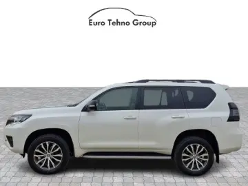 Toyota Land-Cruiser