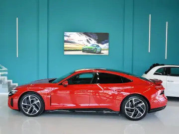 Audi E-Tron-Gt