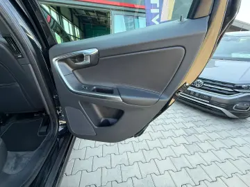 Volvo Xc-60