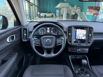 Volvo Xc-40