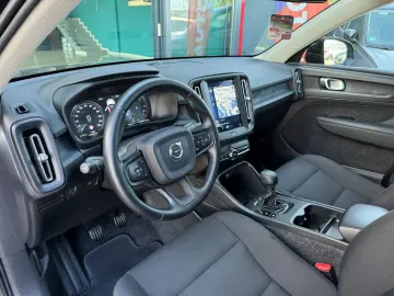 Volvo Xc-40