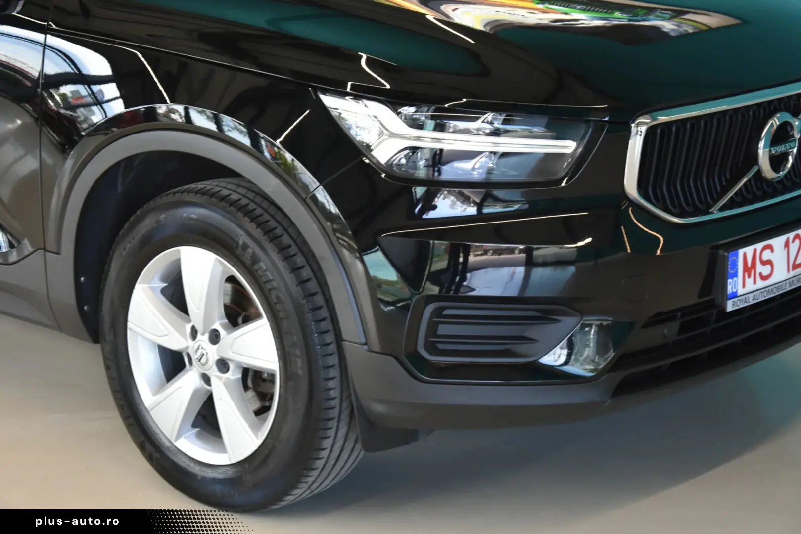 Volvo Xc-40