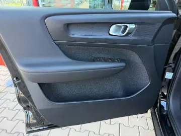 Volvo Xc-40