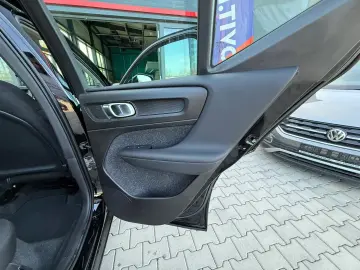 Volvo Xc-40