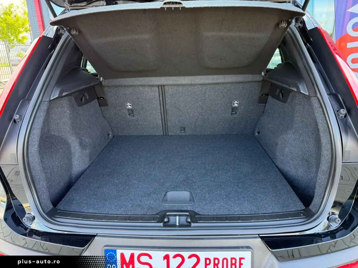 Volvo Xc-40
