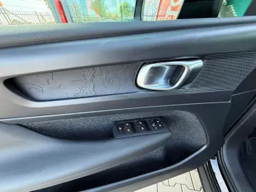Volvo Xc-40