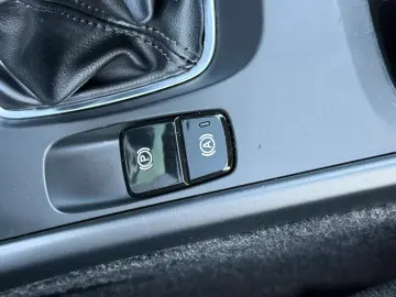 Volvo Xc-40