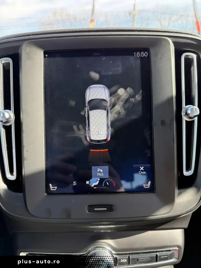 Volvo Xc-40