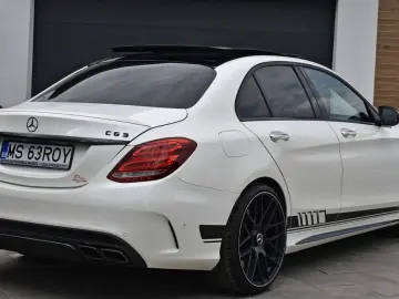 Mercedes-Benz C-63-Amg