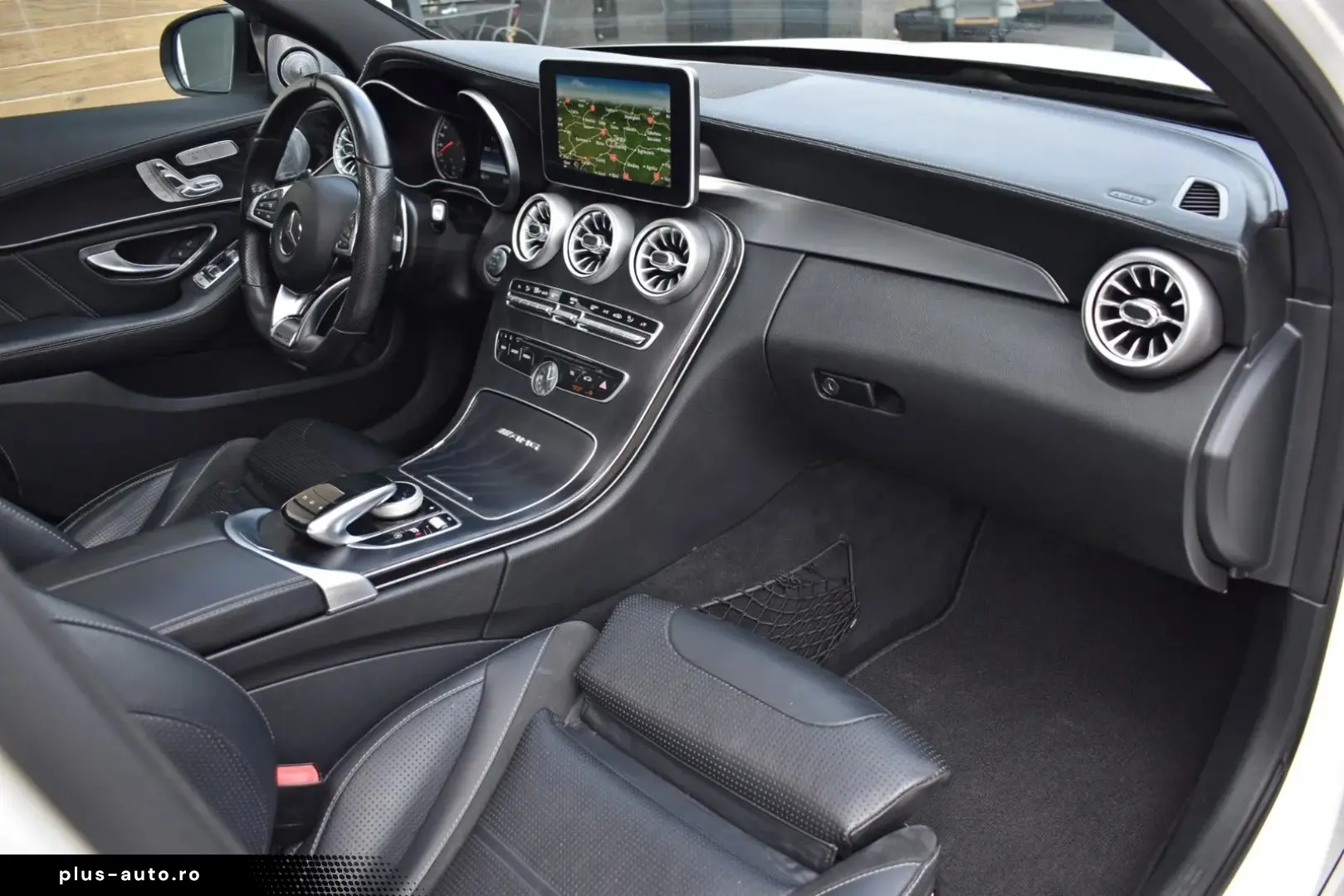 Mercedes-Benz C-63-Amg