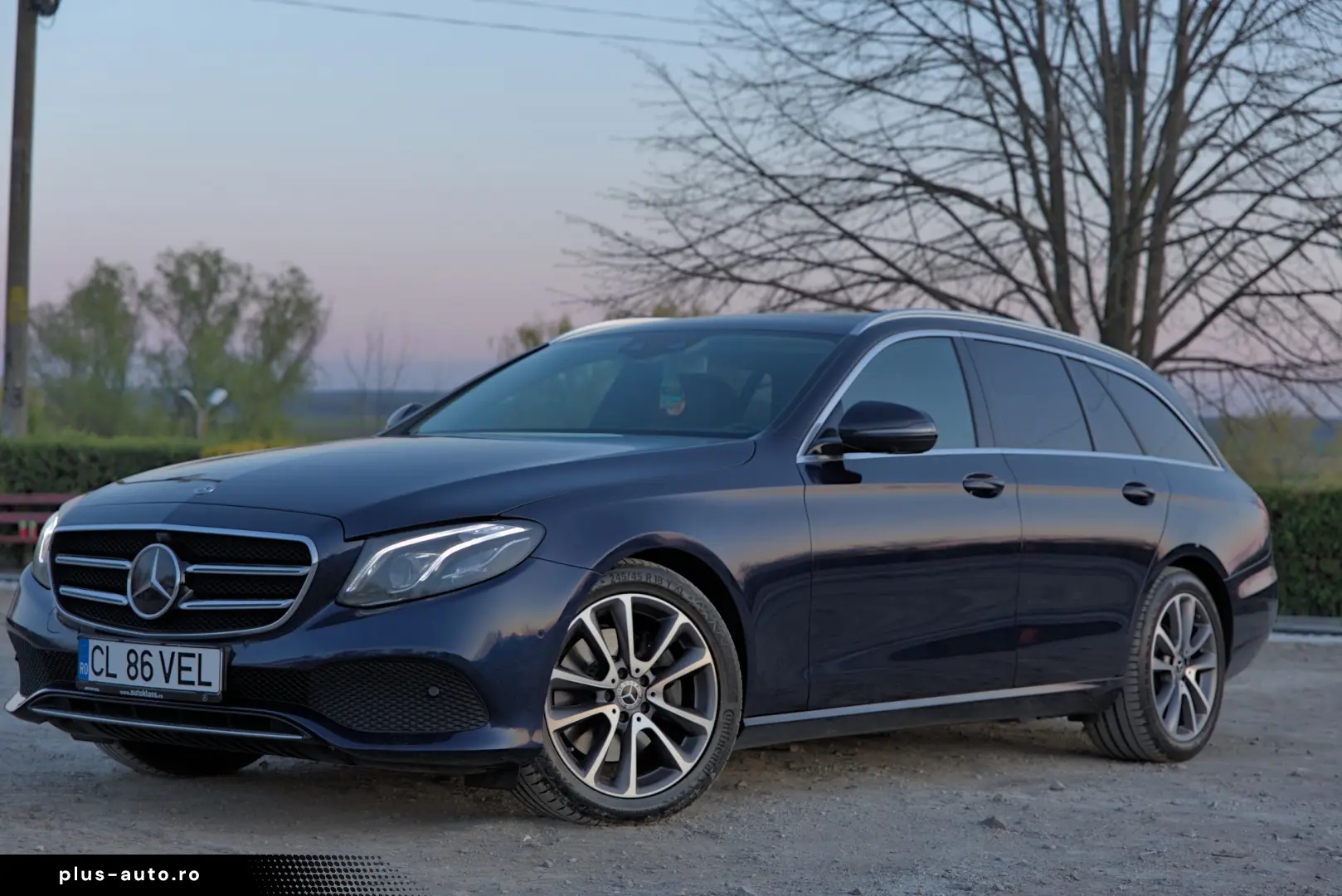 Mercedes-Benz E 220